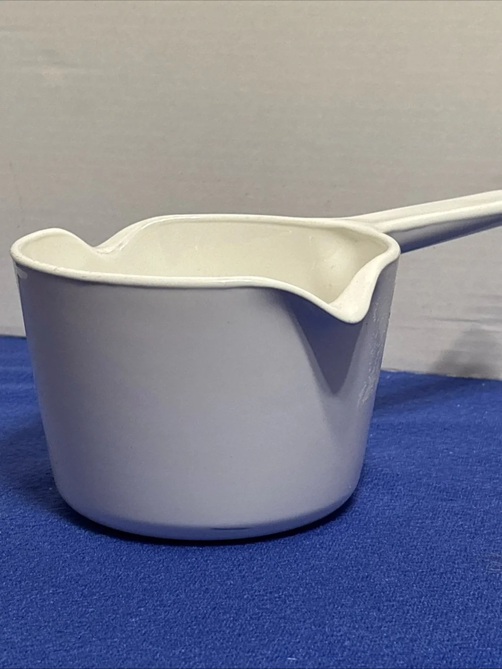 Corningware 1 quart measuring cup